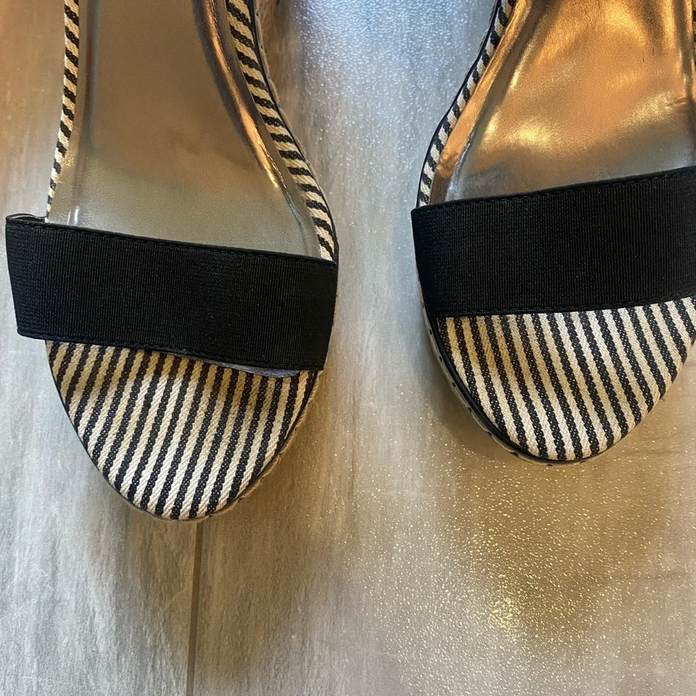 Charles by Charles David Straw Woven Wedges with Black Straps, women’s 10